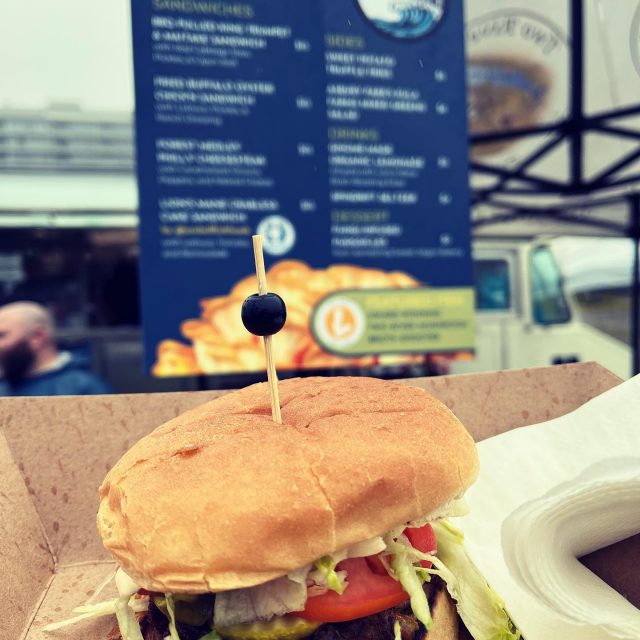 Don’t miss out on Day 2 of Asbury Park Veg Fest! Find our Lion’s Mane Mushroom Crabless Cake Sandwich at the @tworivermushroom truck. Stop by and say hi to the team 👋👋👋  #njvegfest